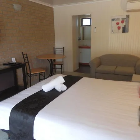 Mountain View Motor Inn & Holiday Lodges Halls Gap Exterior photo