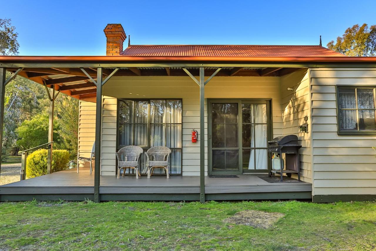 Mountain View Motor & 3* Halls Gap