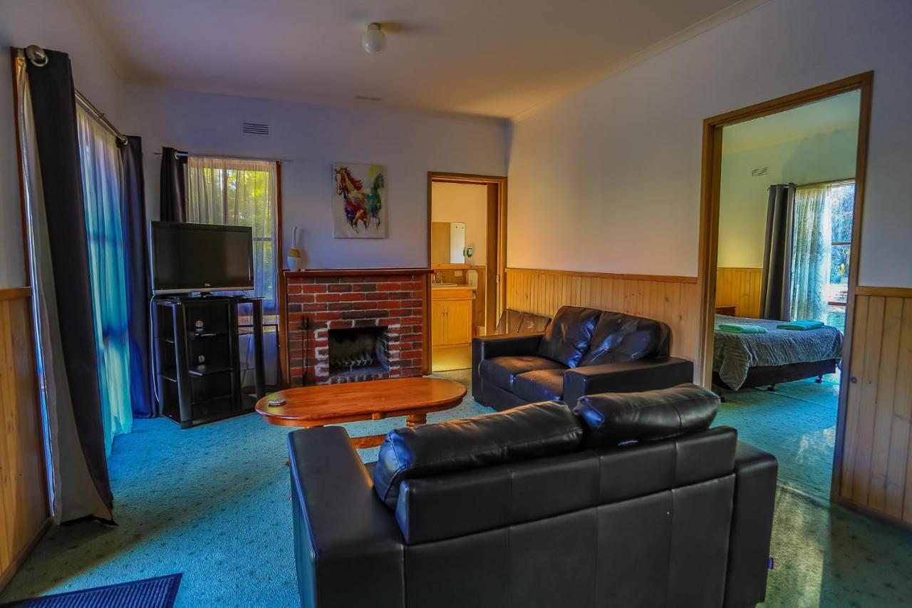 Mountain View Motor & 3* Halls Gap