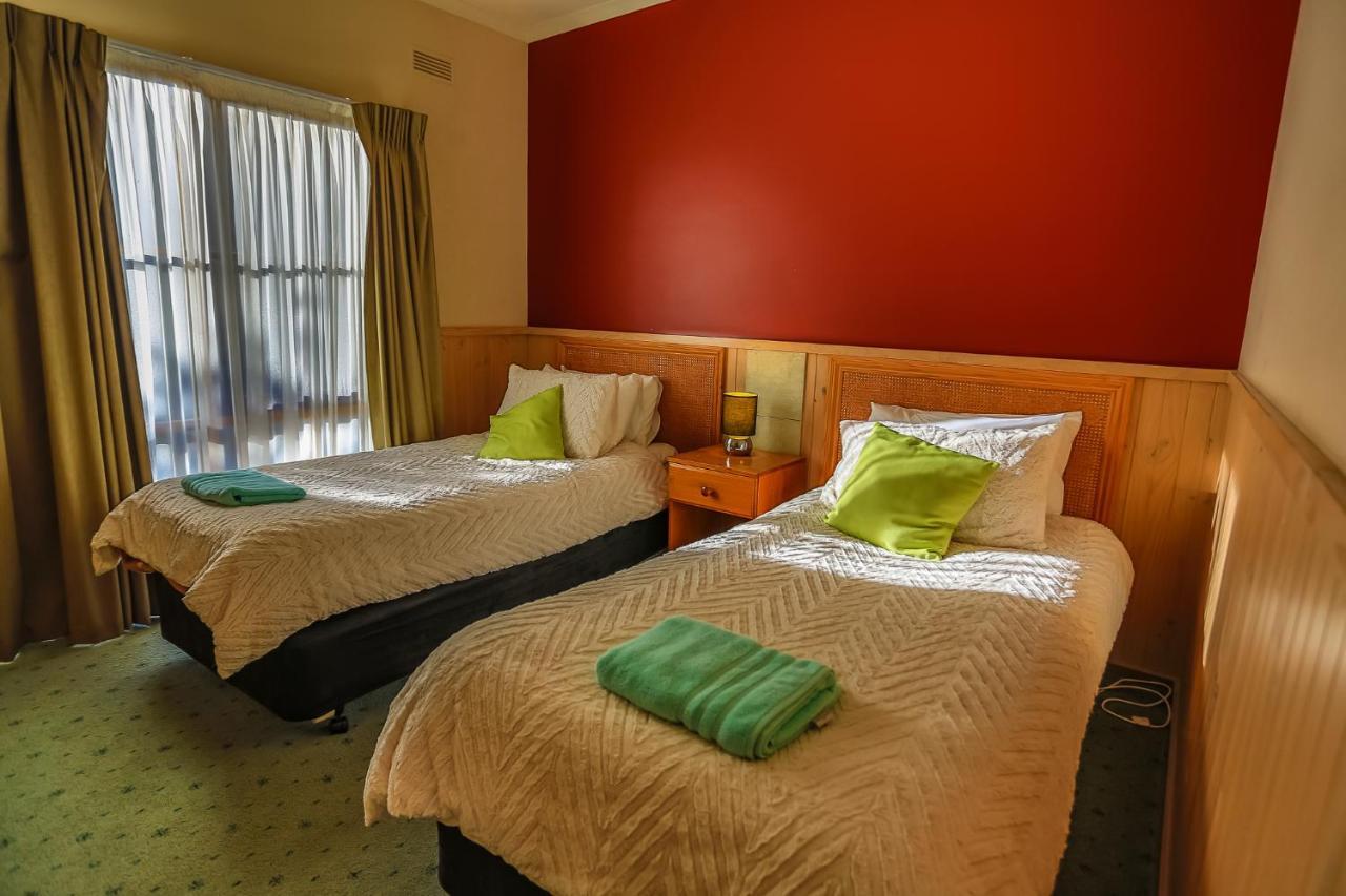Motel Mountain View Motor & 3*