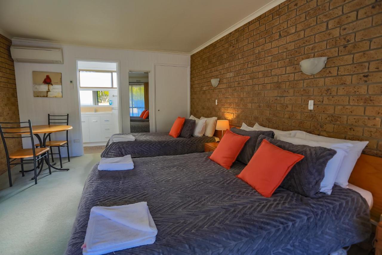 Mountain View Motor & 3* Halls Gap